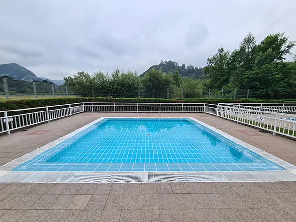 Vista de la piscina infantil